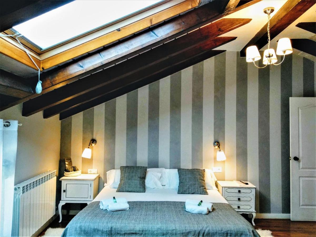 Casa Rural Madera Y Sal Салинас-де-Аньяна Экстерьер фото
